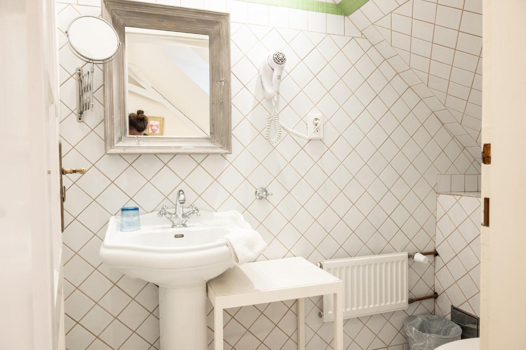 Family Hotel Okor Экстерьер фото